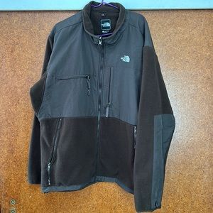 North Face men’s Fleece Sweater Zip up size XXL